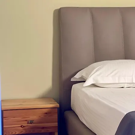 Ambel 샬레 Dhërmi